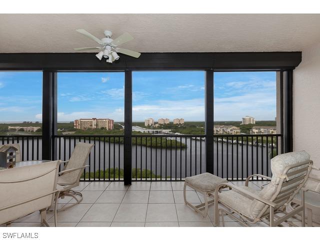 420 Cove Tower Dr. #1002, Naples, FL 34110