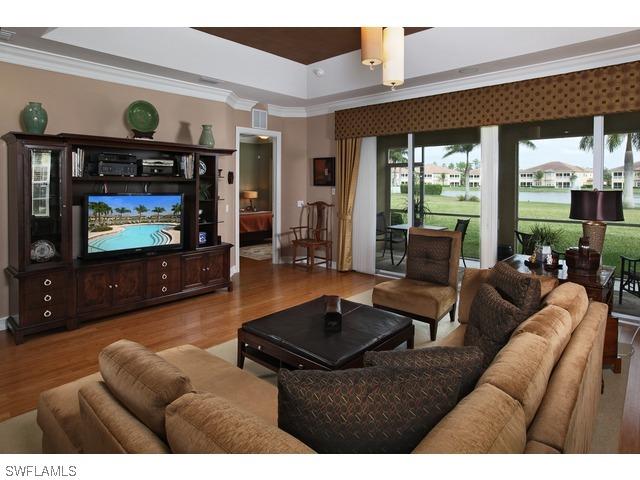 7108 Lemuria Cir. #202, Naples, FL 34109