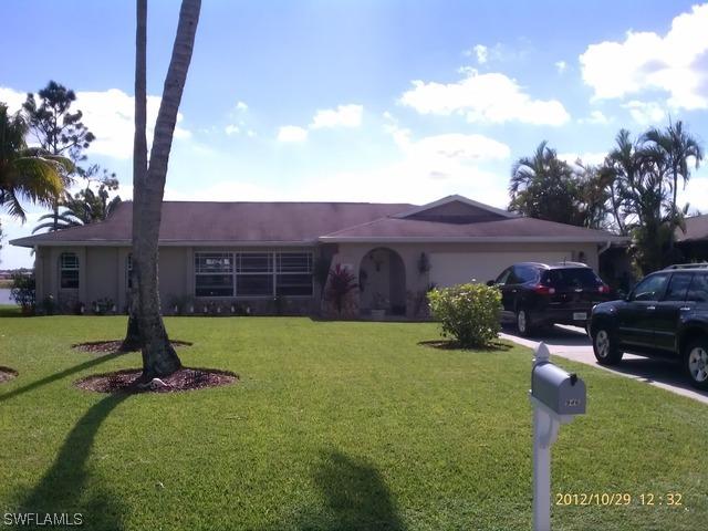 946 Summerfield Dr., Naples, FL