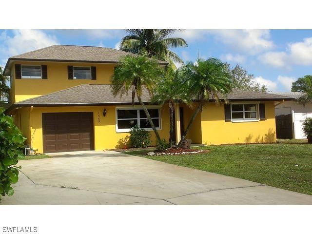 1369 Hilltop Dr., Naples, FL