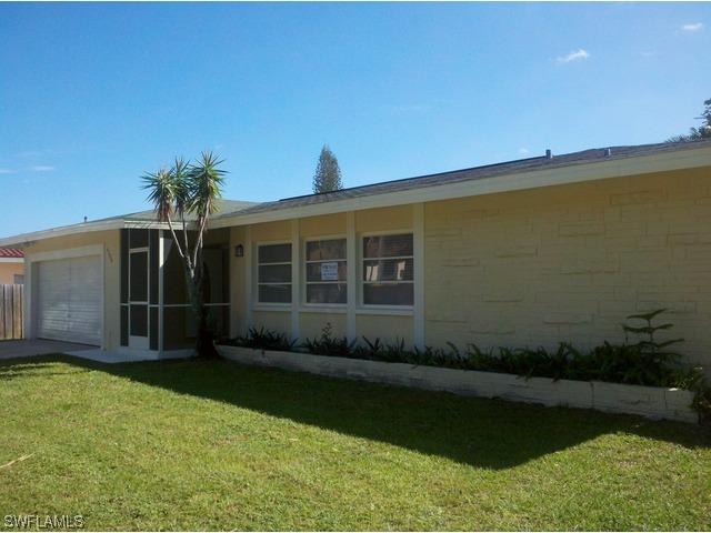 4286 22nd Ave., Naples, FL