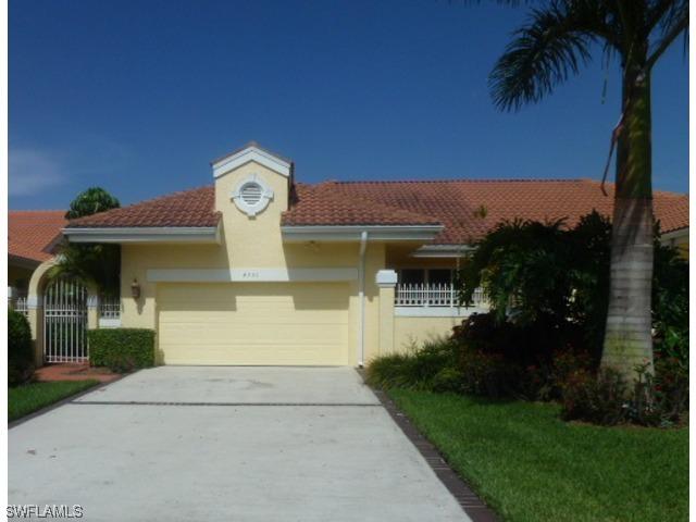 4751 Yacht Harbor Dr., Naples, FL 34112
