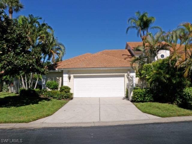 2208 Paget Cir., Naples, FL