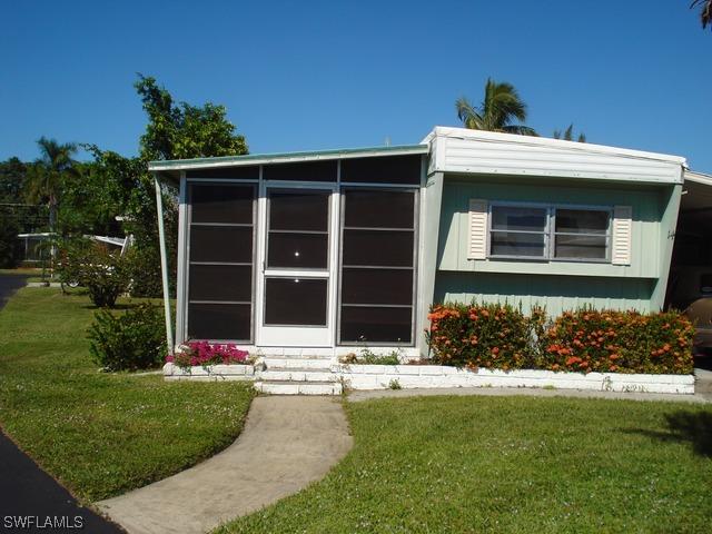 14 Topaz Ln., Naples, FL