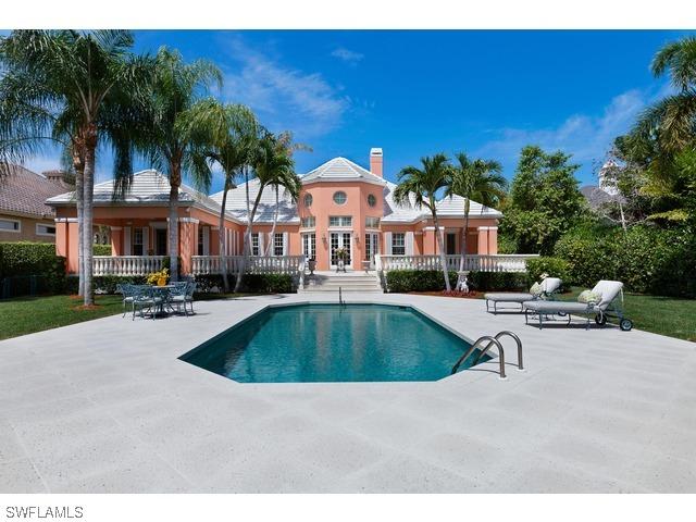1205 Spyglass Ln., Naples, FL