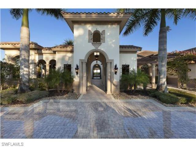 4430 Wayside Dr., Naples, FL 34119