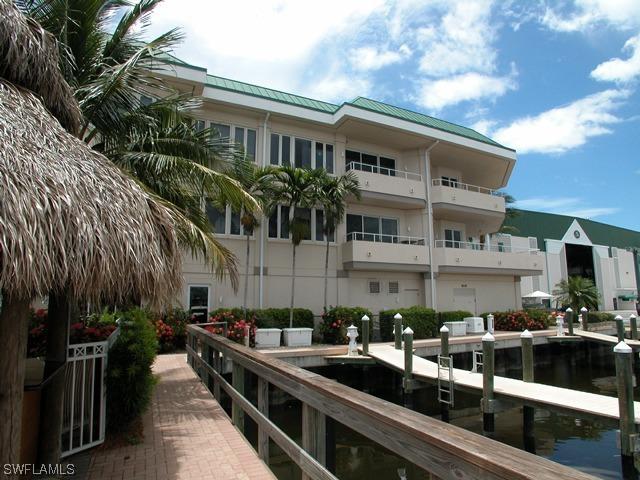 909 10th St. #201, Naples, FL 34102