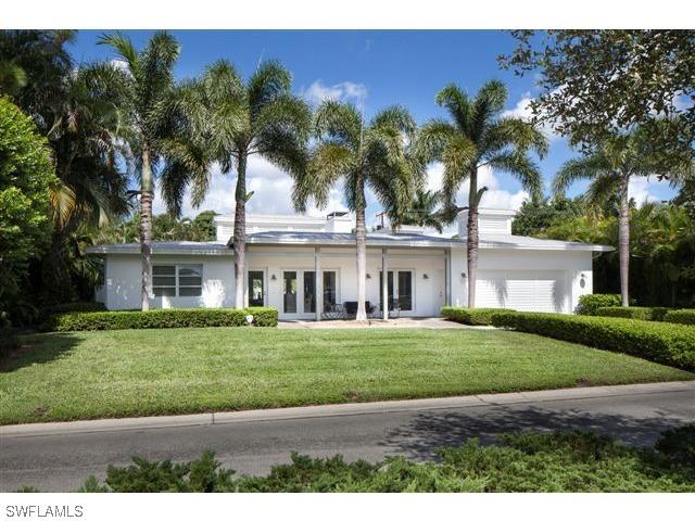 527 7th Ave., Naples, FL 34102