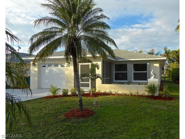 625 97th Ave., Naples, FL 34108
