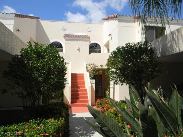 595 Beachwalk Cir. #204, Naples, FL
