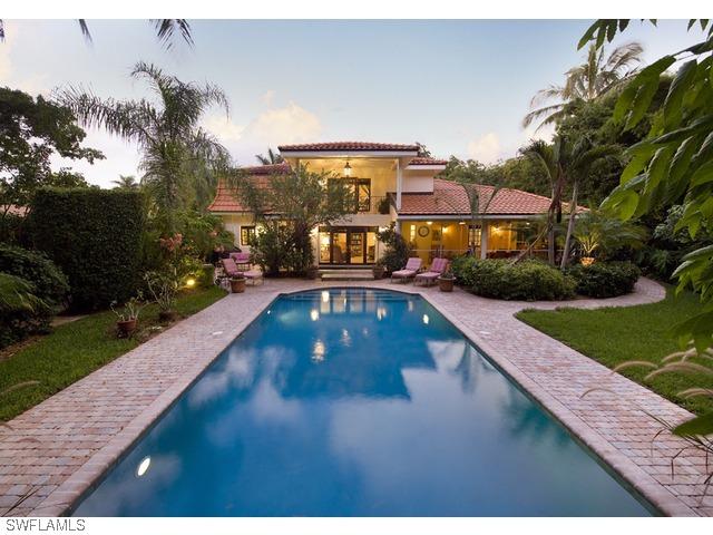 3232 Green Dolphin Ln., Naples, FL