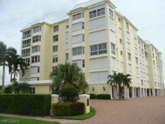 1900 Gulf Shore Blvd., Naples, FL 34102