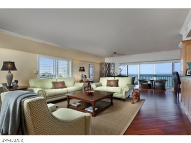 3401 Gulf Shore Blvd. #603, Naples, FL