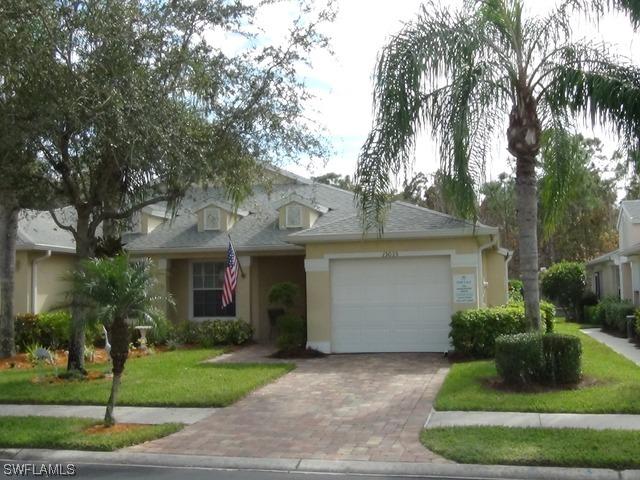 15035 Sterling Oaks Dr., Naples, FL 34110