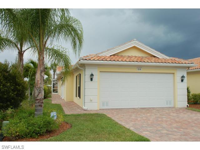 8246 Xenia Ln., Naples, FL 34114