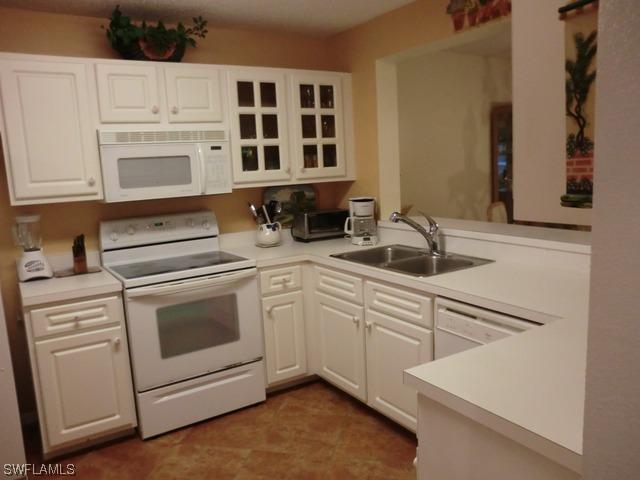 745 Landover Cir. #102, Naples, FL 34104