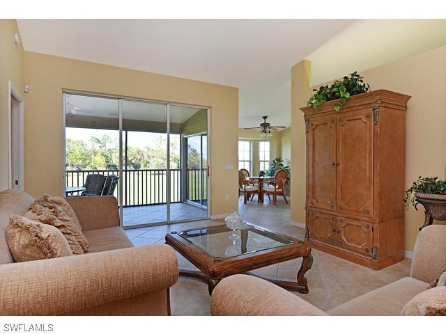 6065 Pinnacle Ln. #1004, Naples, FL