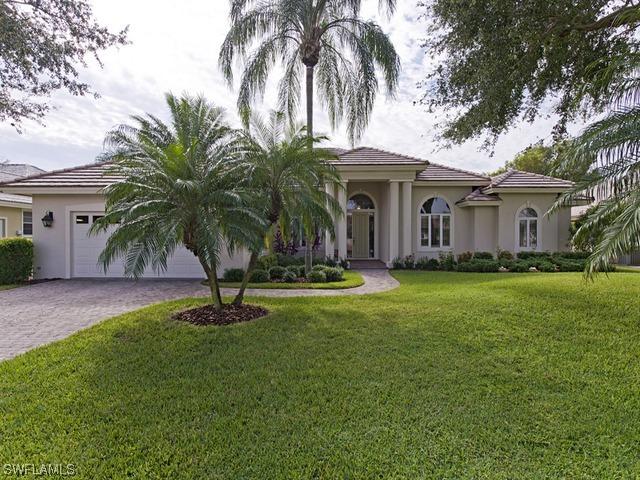 268 Monterey Dr., Naples, FL 34119