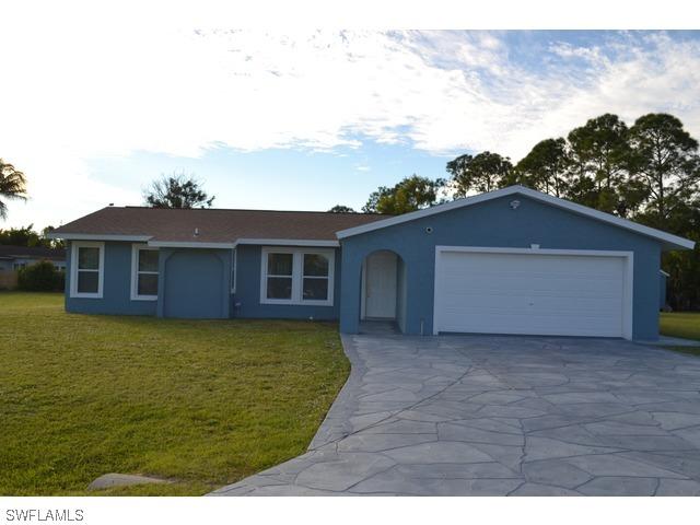 26035 Reed Ct., Bonita Springs, FL 34135