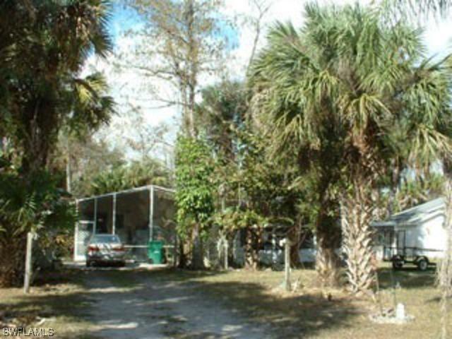 1255 Shady Ln., Naples, FL 34120