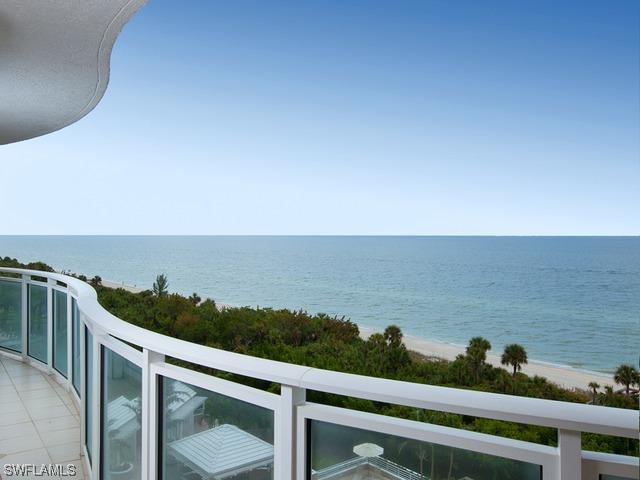 8231 Bay Colony Dr. #702, Naples, FL 34108