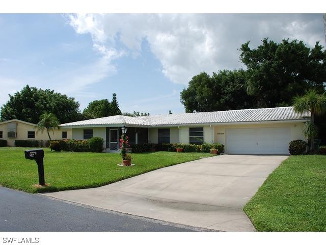 26 Maui Cir., Naples, FL