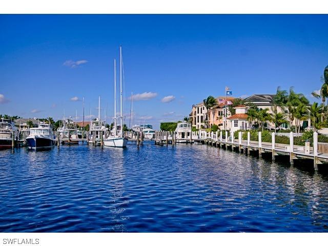 15740 Chatfield Dr., Fort Myers, FL