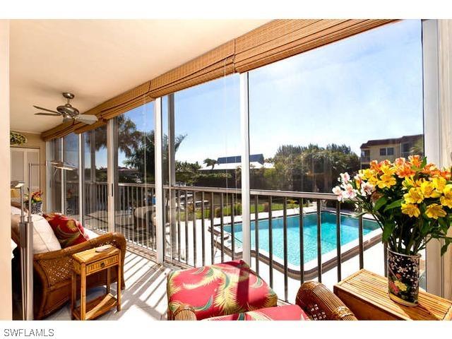 1666 Osprey Ave., Naples, FL