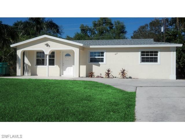 4073 Coconut Cir., Naples, FL 34104