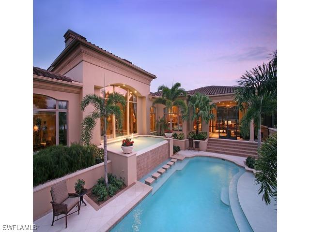 6387 Highcroft Dr., Naples, FL 34119