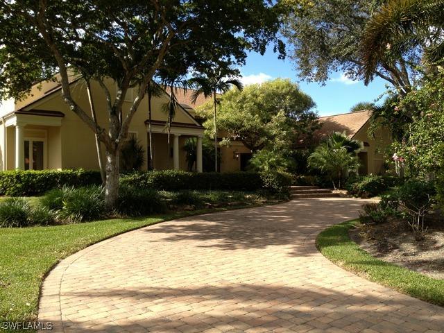 3110 Green Dolphin Ln., Naples, FL 34102