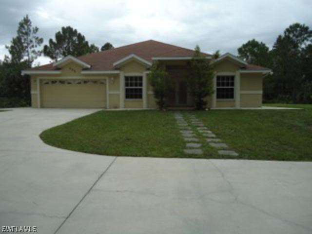 985 Everglades Blvd., Naples, FL 34117