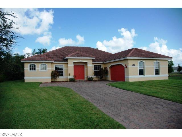 18343 Fairmont Dr., Naples, FL 34114