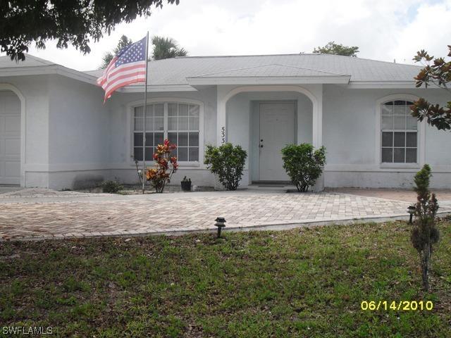 5338 Carlton St., Naples, FL 34113