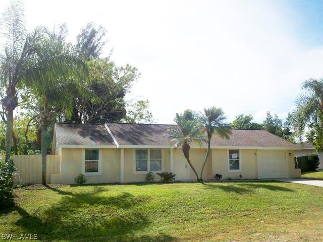 5460 31st Pl., Naples, FL 34116