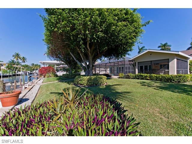 2120 Snook Dr., Naples, FL 34102