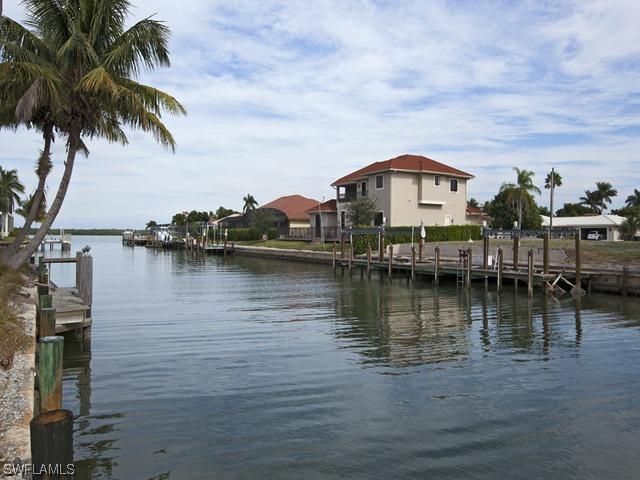 442 Balsam Ct., Marco Island, FL 34145