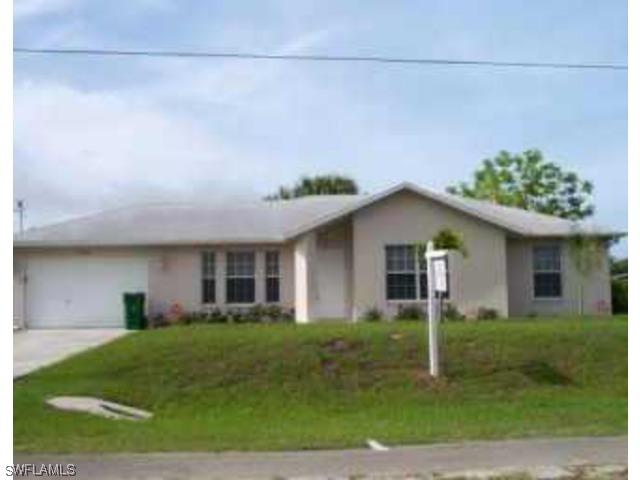 4536 25th Ave., Naples, FL 34116