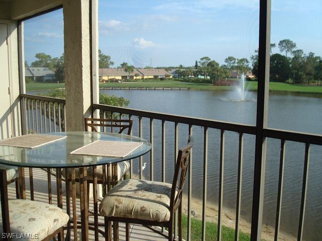 400 Fox Haven Dr. #206, Naples, FL