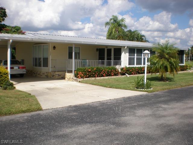 132 Coconut Palm Circle Cir., Naples, FL 34114