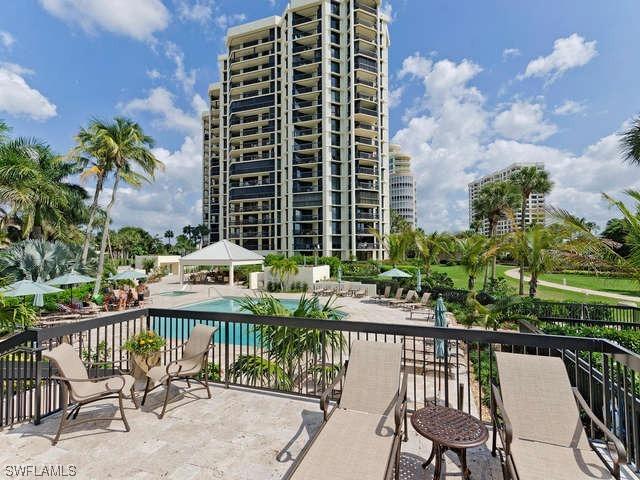 4551 Gulf Shore Blvd. #702, Naples, FL