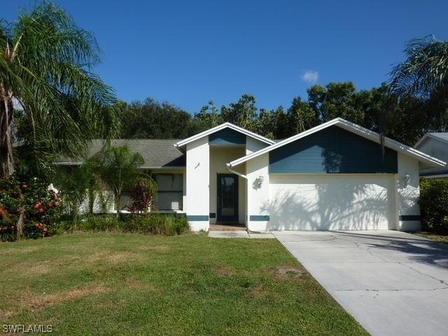 10301 Regent Cir., Naples, FL