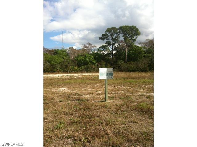 22131 Red Laurel Ln., Estero, FL 33928