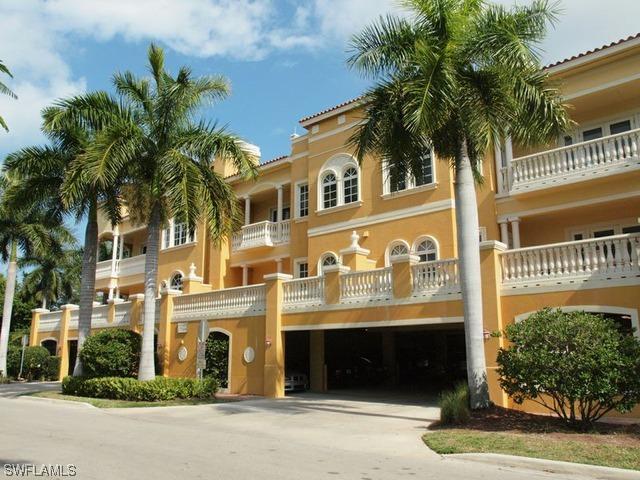 625 6th Ave., Naples, FL 34102