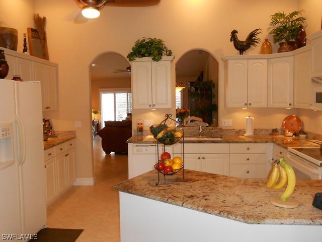 715 Provincetown Dr., Naples, FL