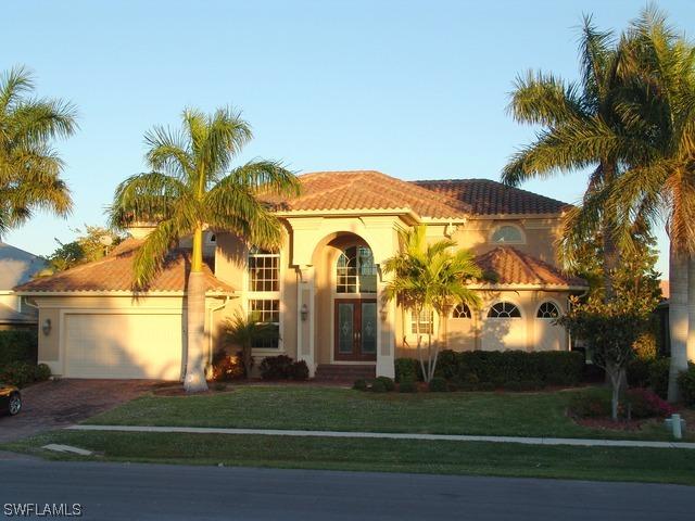 161 Bonita Ct., Marco Island, FL