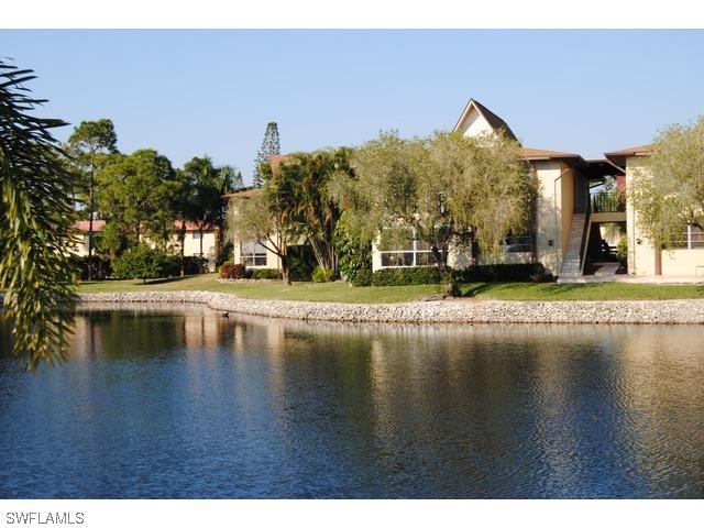 104 Georgetown Blvd., Naples, FL