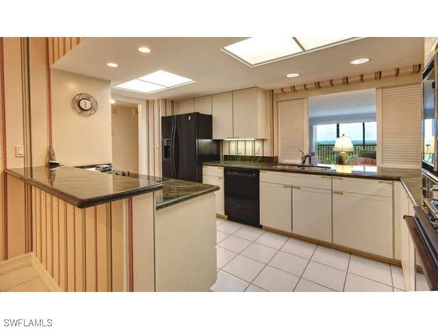 5601 Turtle Bay Dr. #404, Naples, FL 34108