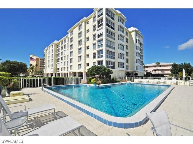 1900 Gulf Shore Blvd., Naples, FL 34102