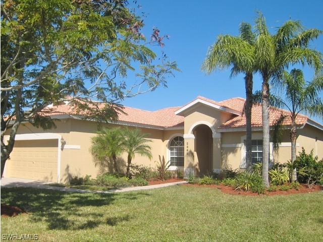2892 Orange Grove Tr., Naples, FL 34120
